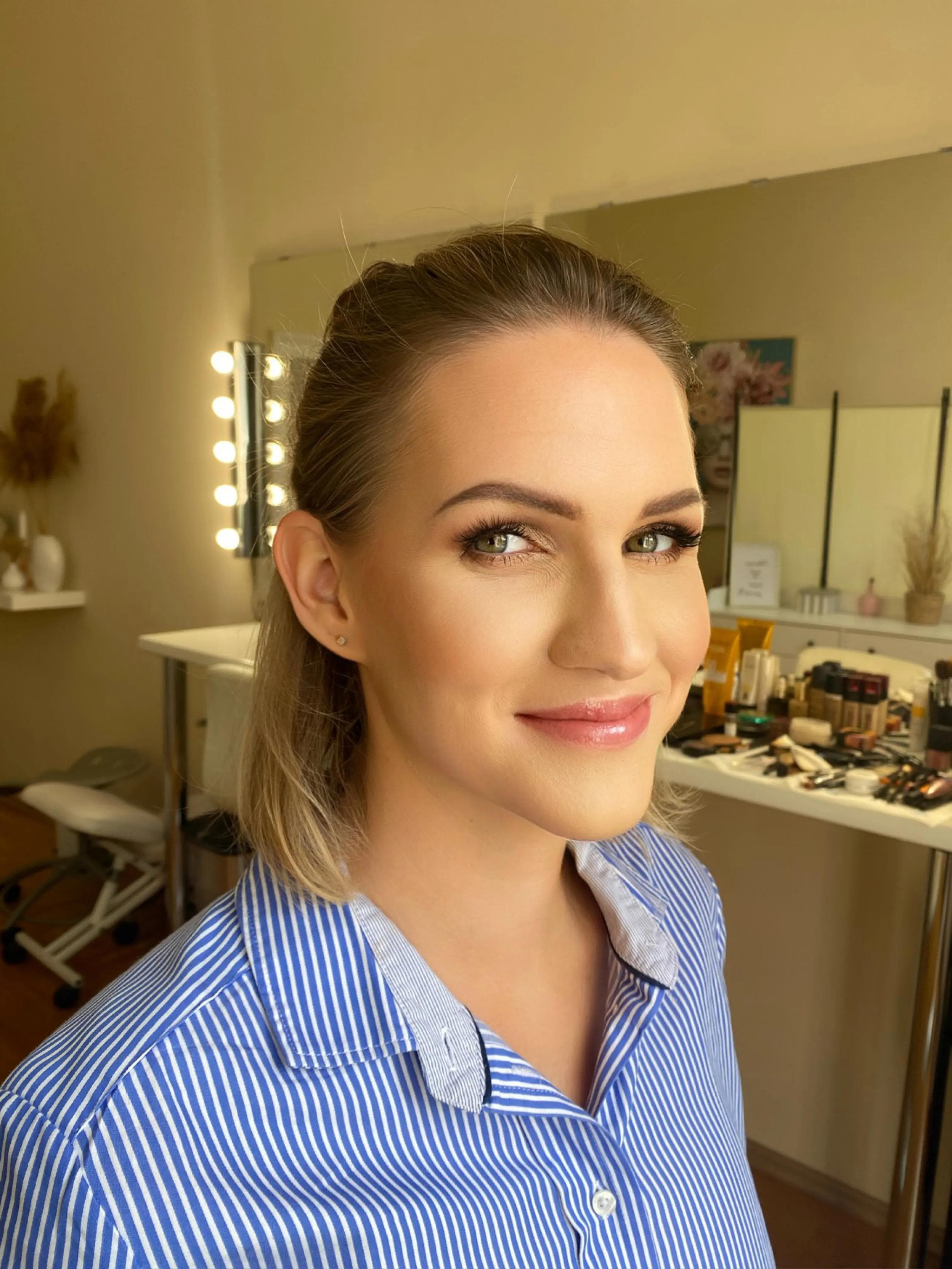 A Toronto Makeup Artist's Honest Guide to Clean Beauty